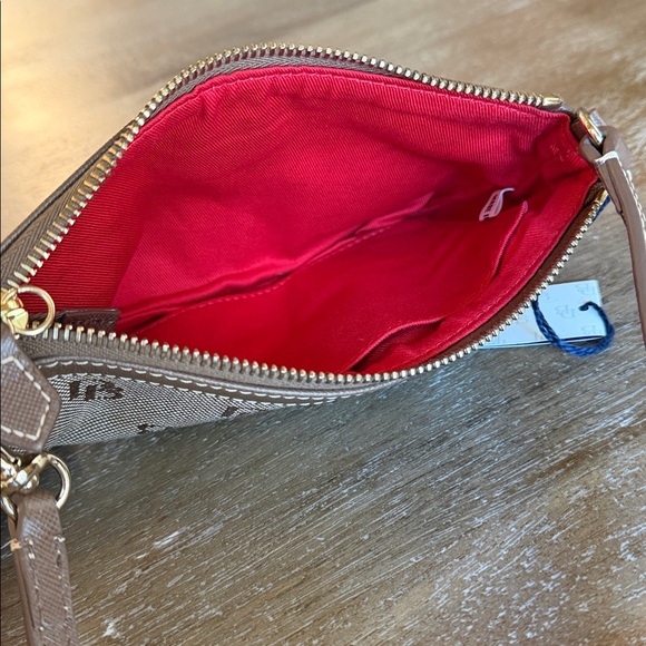 Dooney & Bourke Large Slim Wristlet - Picture 6 of 7